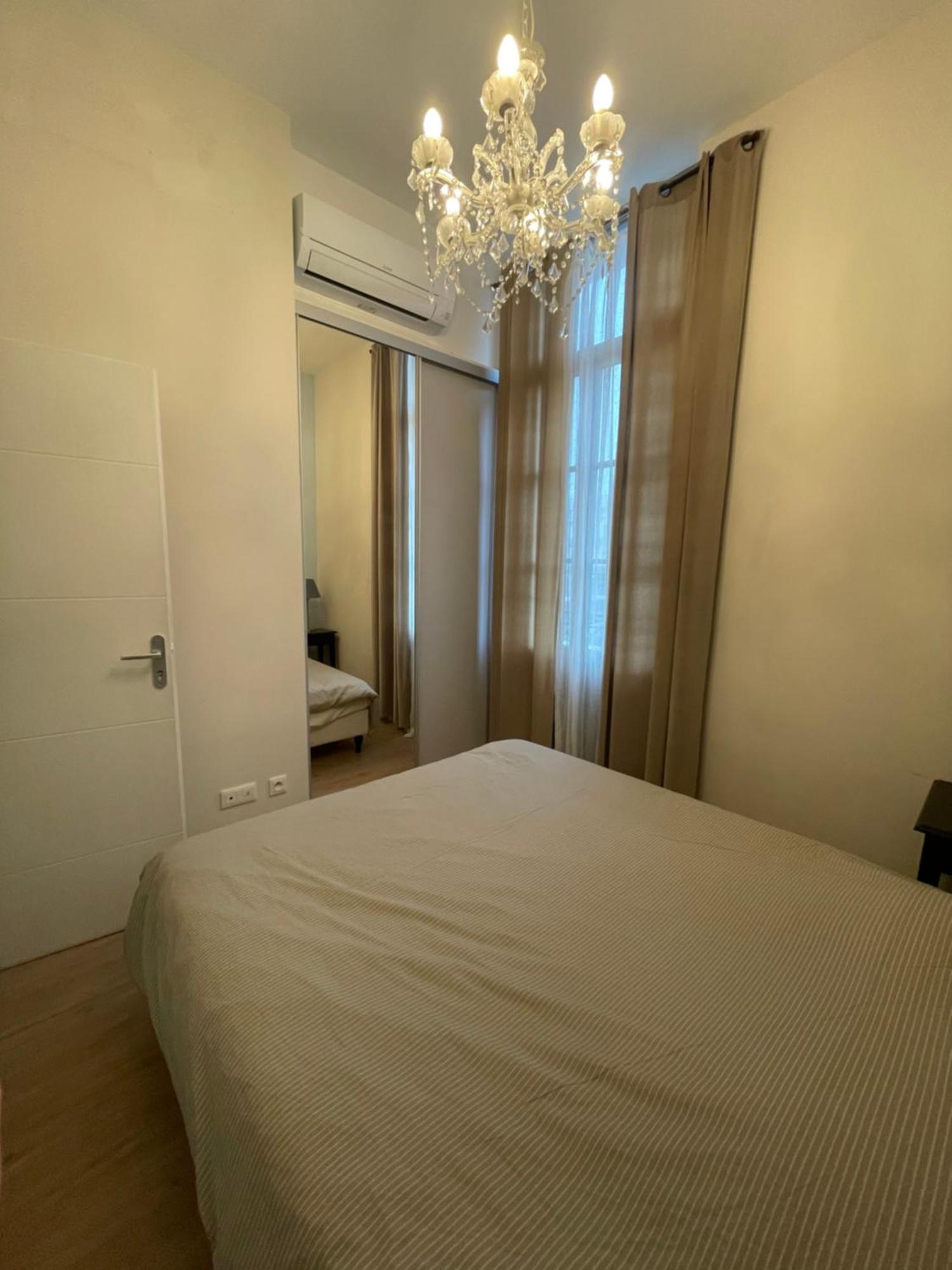 Emplacement Rare Elegant Appartement Avec Balcon Sur Le Canal Royal Sète Zewnętrze zdjęcie